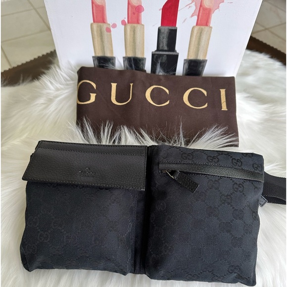 Gucci Black Belt Bag for Men - Picture 1 of 15